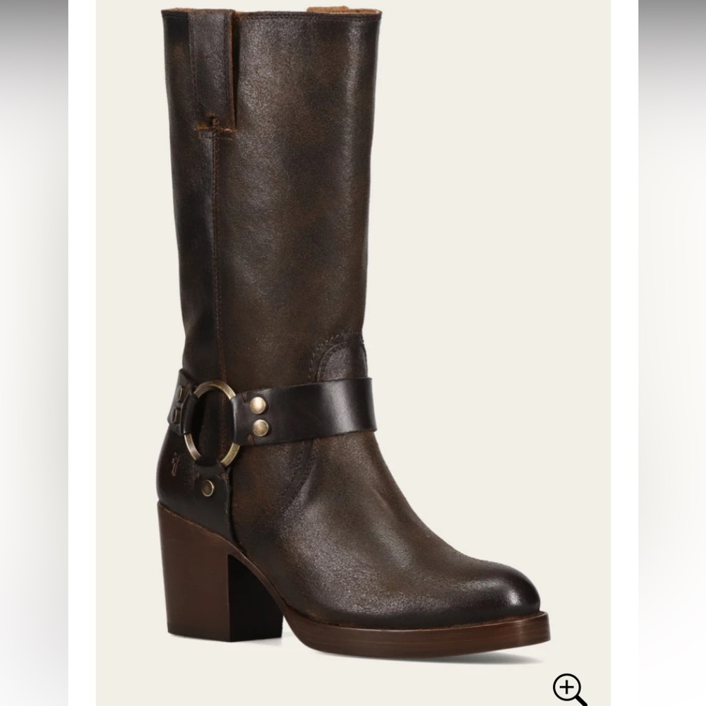 Frye Jean Harness Boot
Color Chocolate
Retail $400